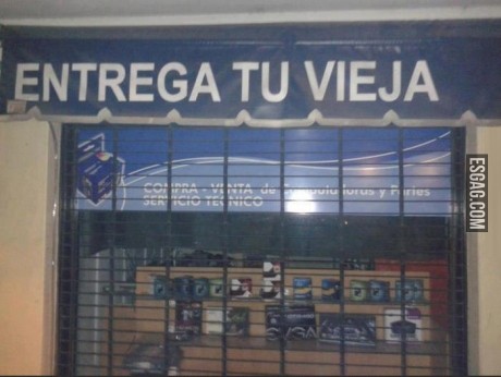 Extraño pedido de un cartel