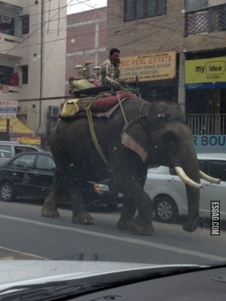 En 5 minutos llego! es que no encuentro estacionamiento