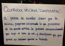 Querida vecina cantante: