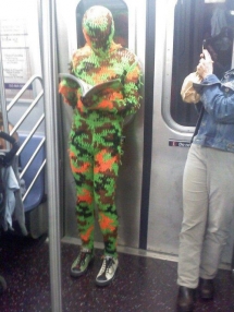 Es la persona mas rara que he visto en un metro